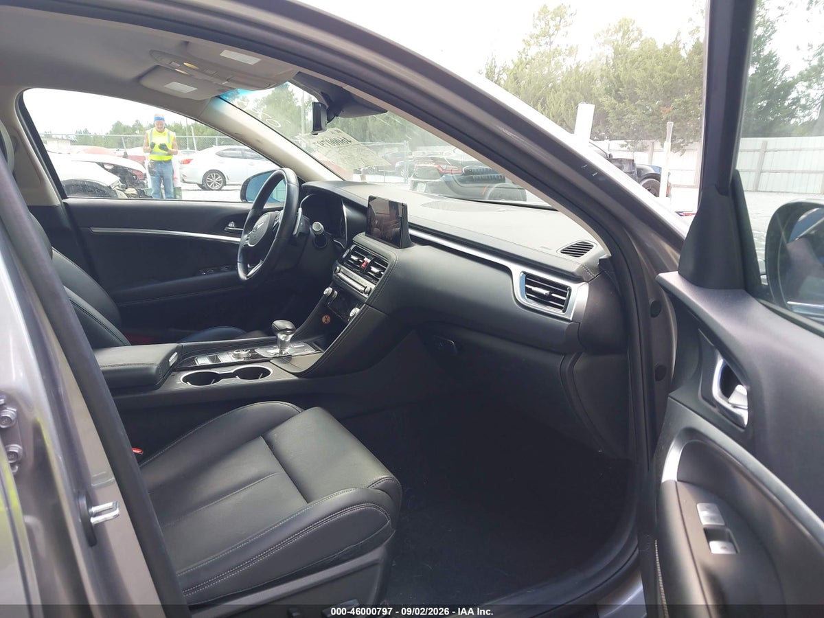 2025 GENESIS G70 2.5T AWD — снимка 5