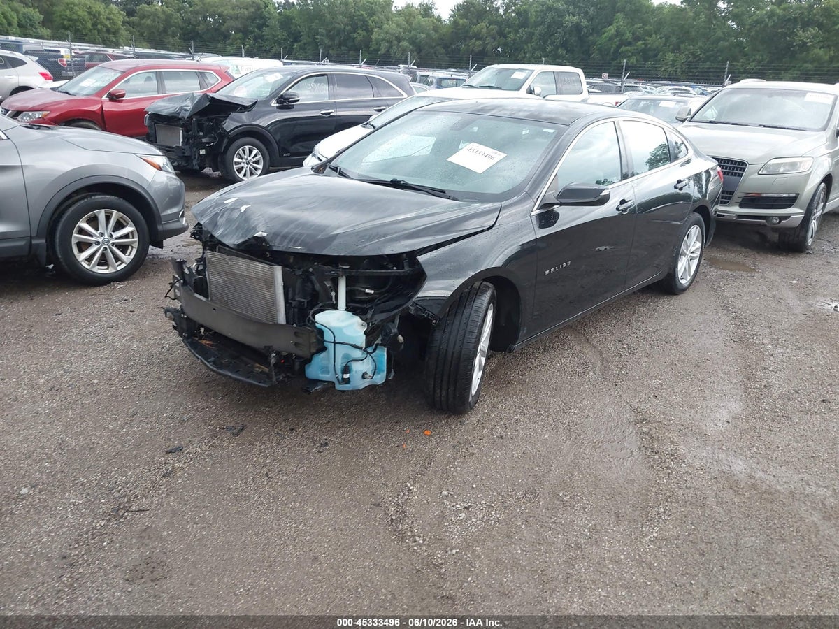 2017 CHEVROLET MALIBU 1LT — снимка 2