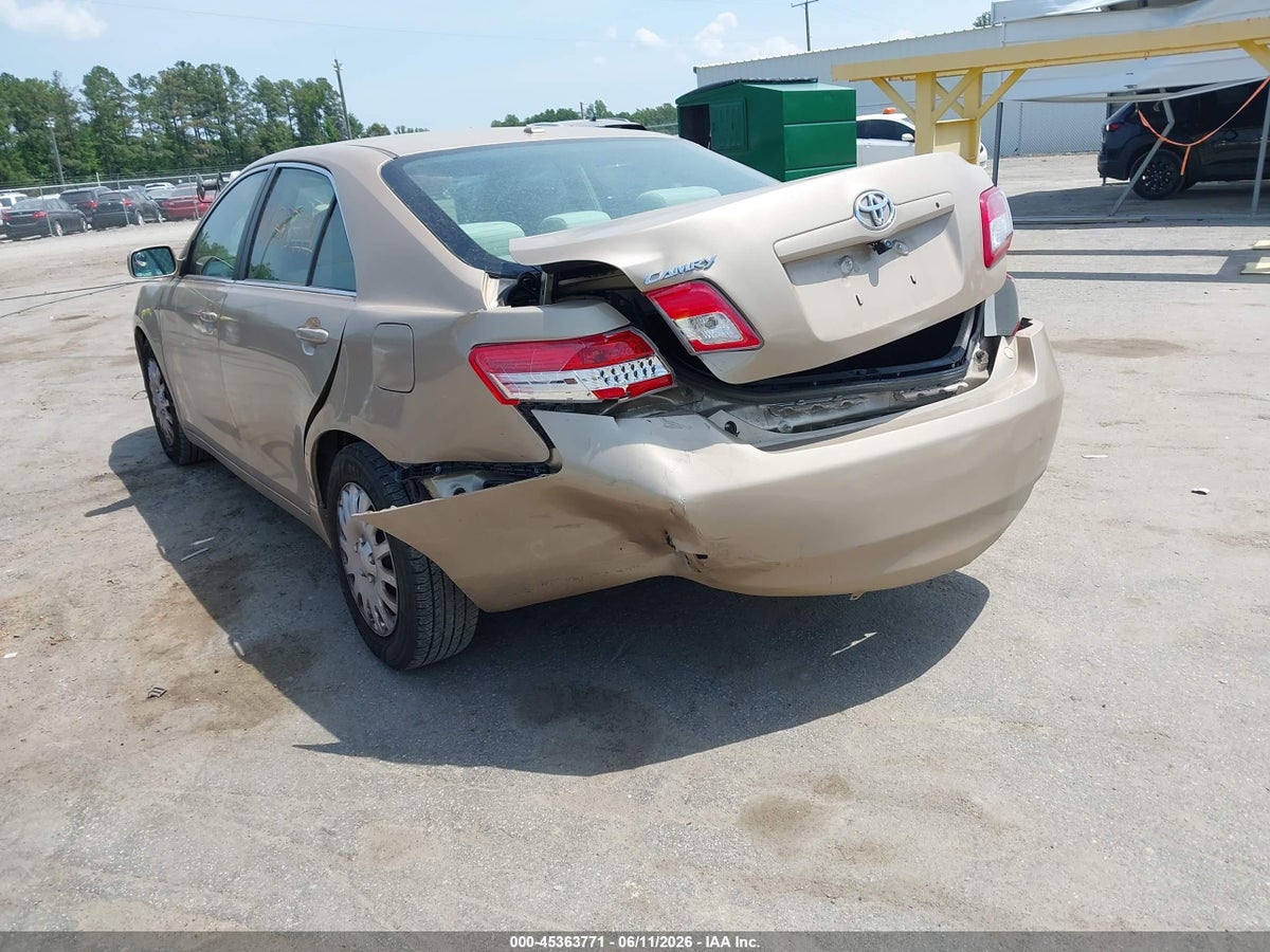 2011 TOYOTA CAMRY — снимка 3
