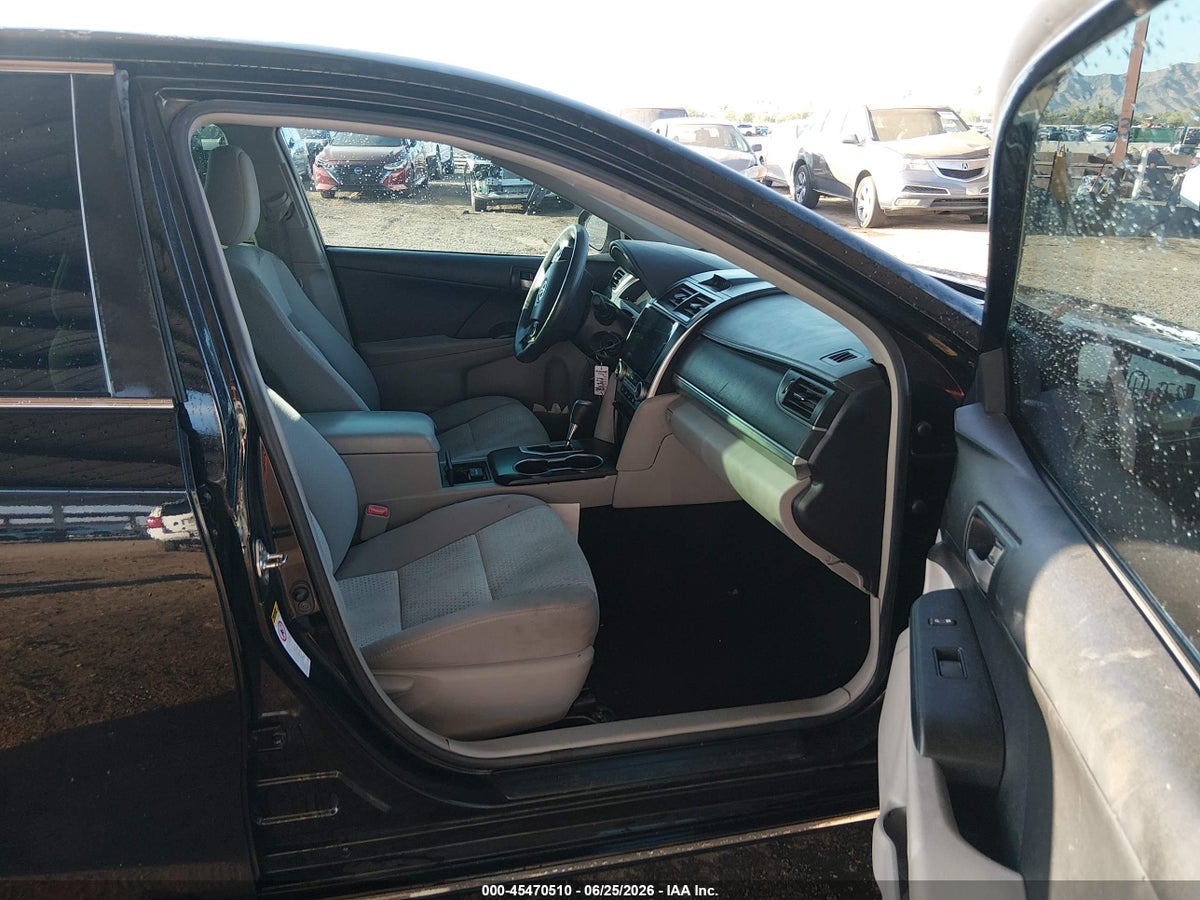 2014 TOYOTA CAMRY LE — снимка 5