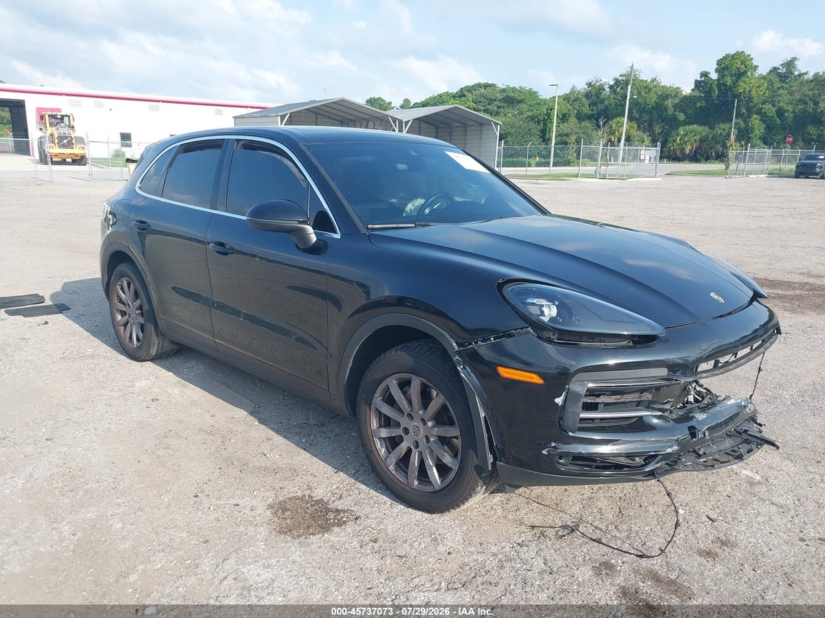 2020 PORSCHE CAYENNE
