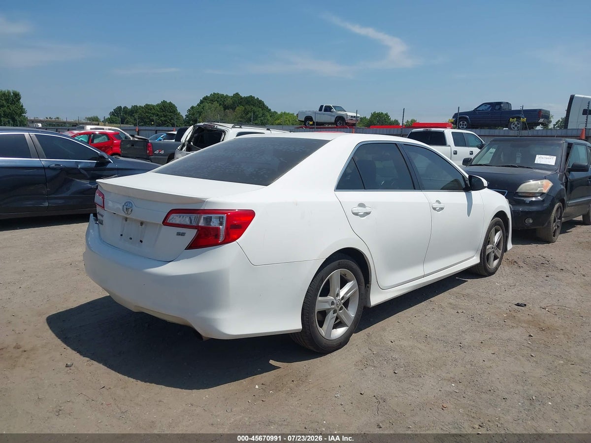 2014 TOYOTA CAMRY SE — снимка 4
