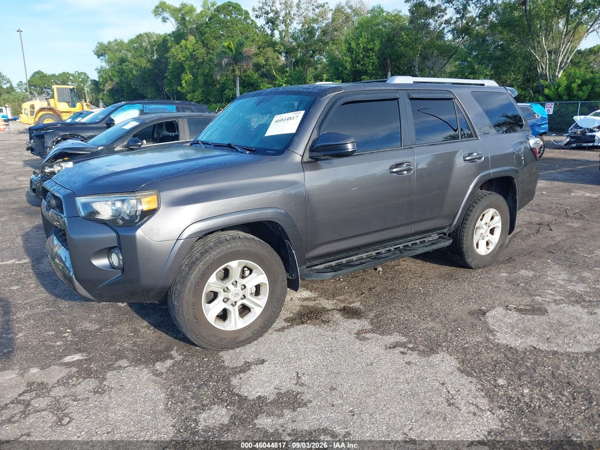 2016 TOYOTA 4RUNNER SR5 — снимка 2