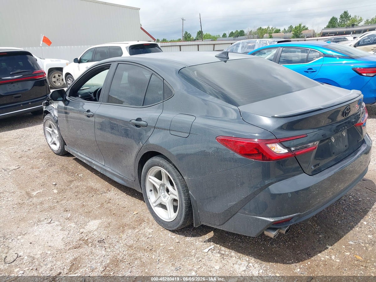 2025 TOYOTA CAMRY SE — снимка 3
