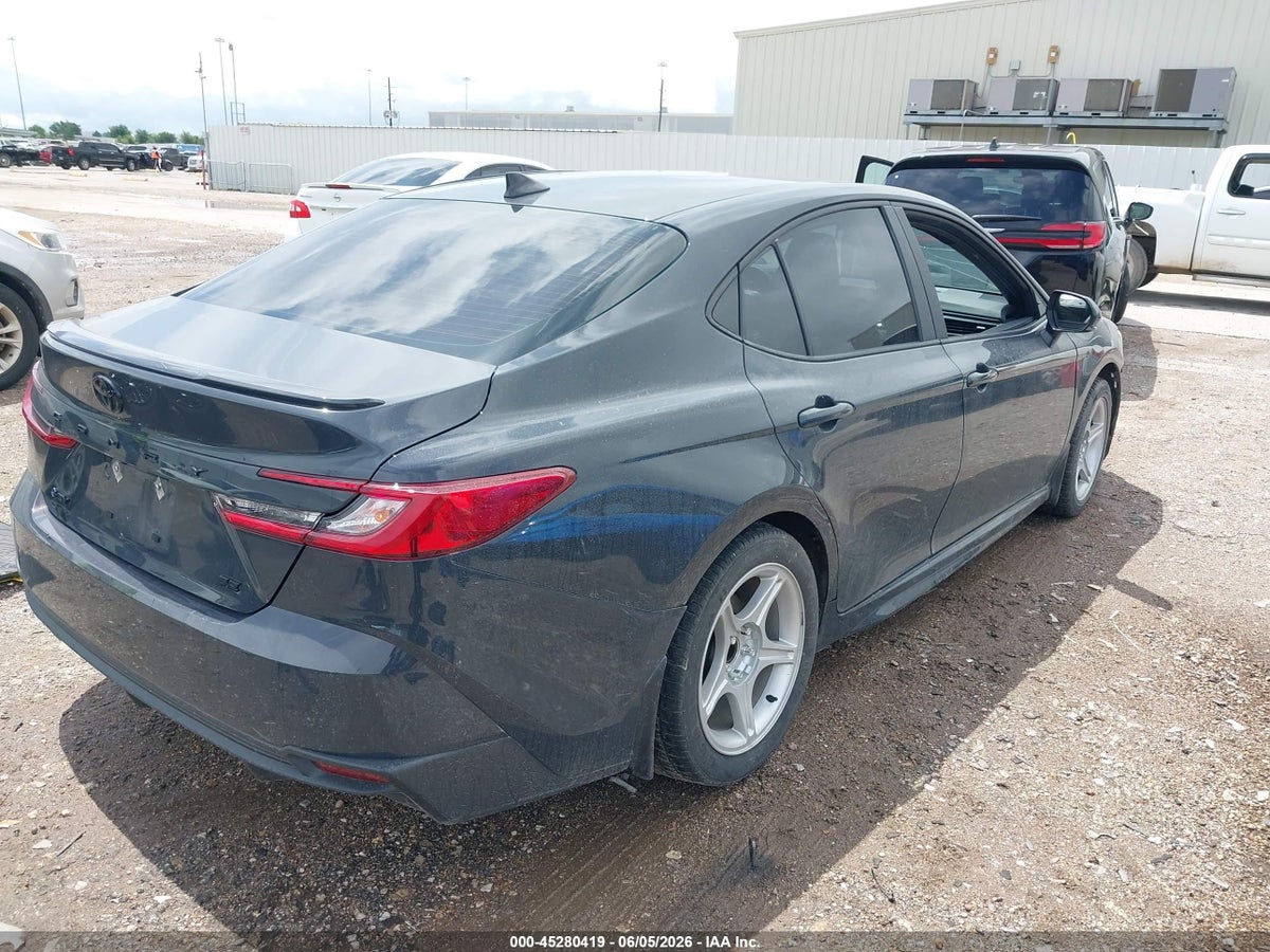 2025 TOYOTA CAMRY SE — снимка 4