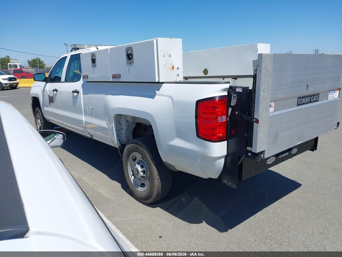 2017 CHEVROLET SILVERADO 2500HD WT — снимка 3