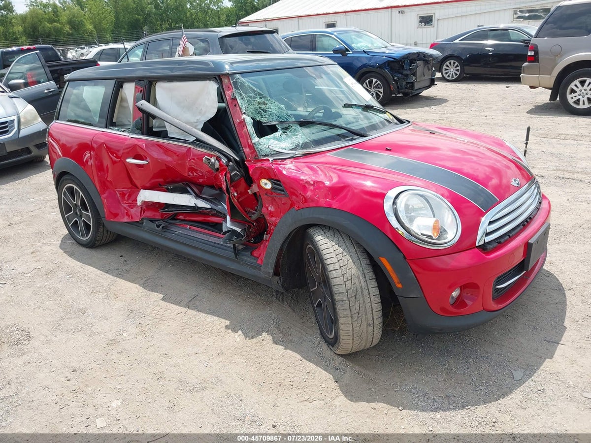 2013 MINI CLUBMAN COOPER