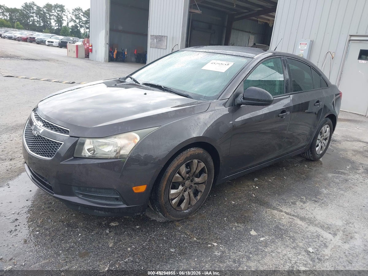 2014 CHEVROLET CRUZE LS AUTO — снимка 2