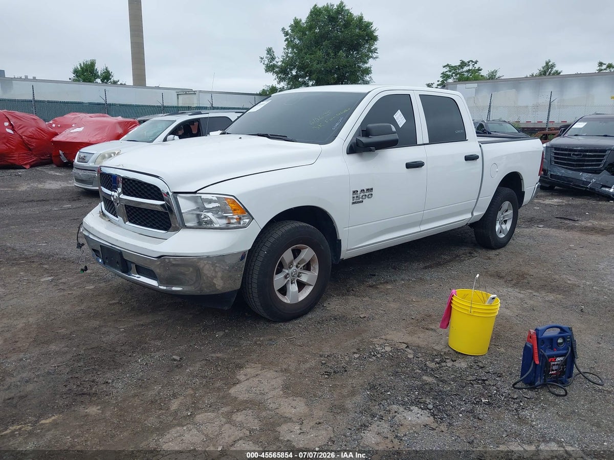 2023 RAM 1500 CLASSIC — снимка 2