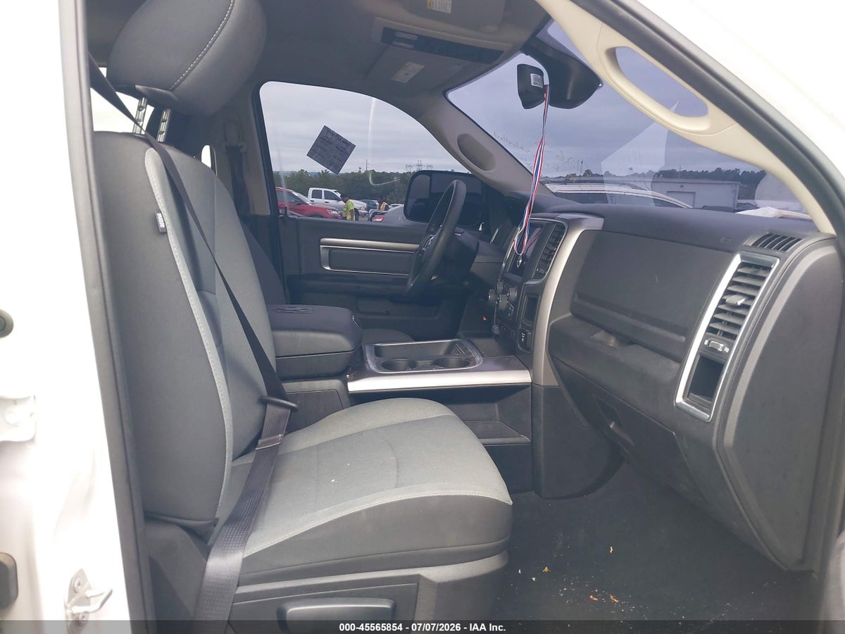2023 RAM 1500 CLASSIC — снимка 5