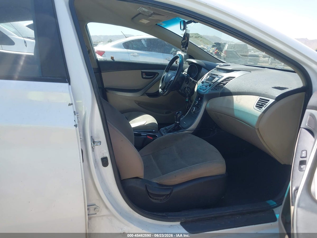 2014 HYUNDAI ELANTRA SE — снимка 5