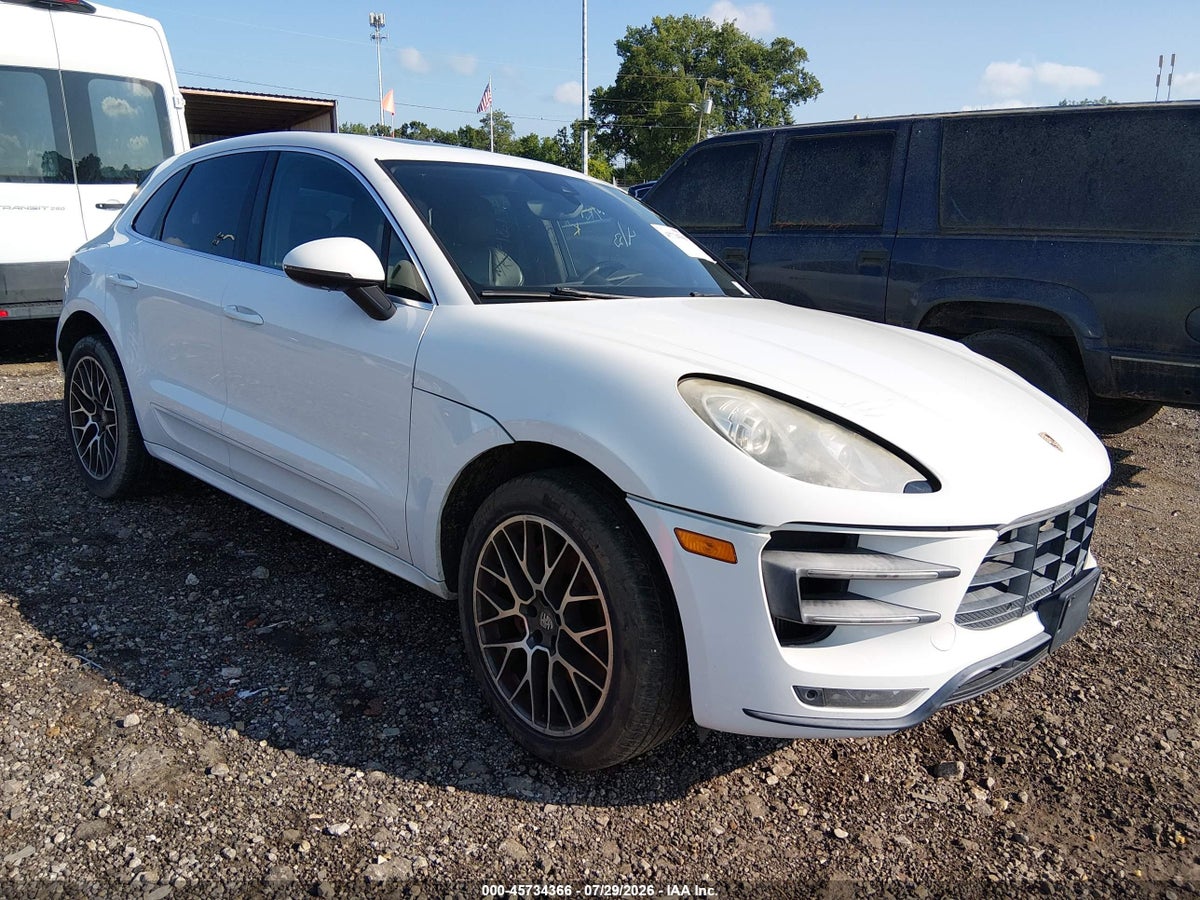 2015 PORSCHE MACAN TURBO