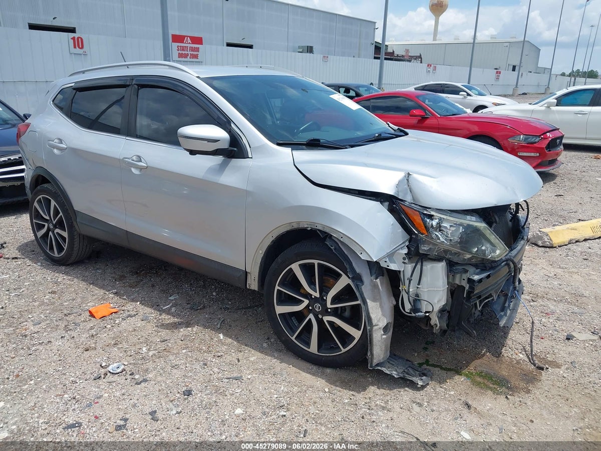 2017 NISSAN ROGUE SPORT SL