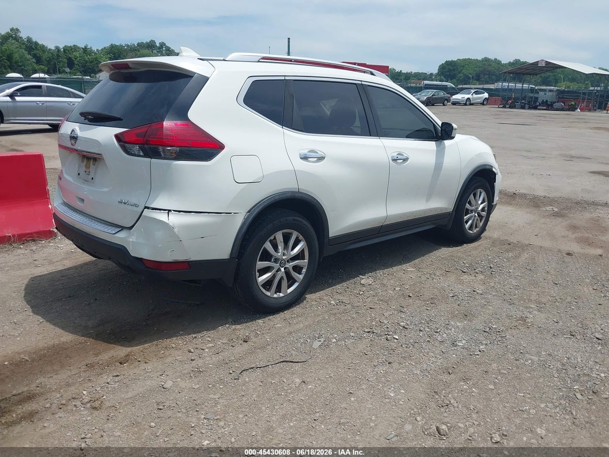 2017 NISSAN ROGUE SV — снимка 4