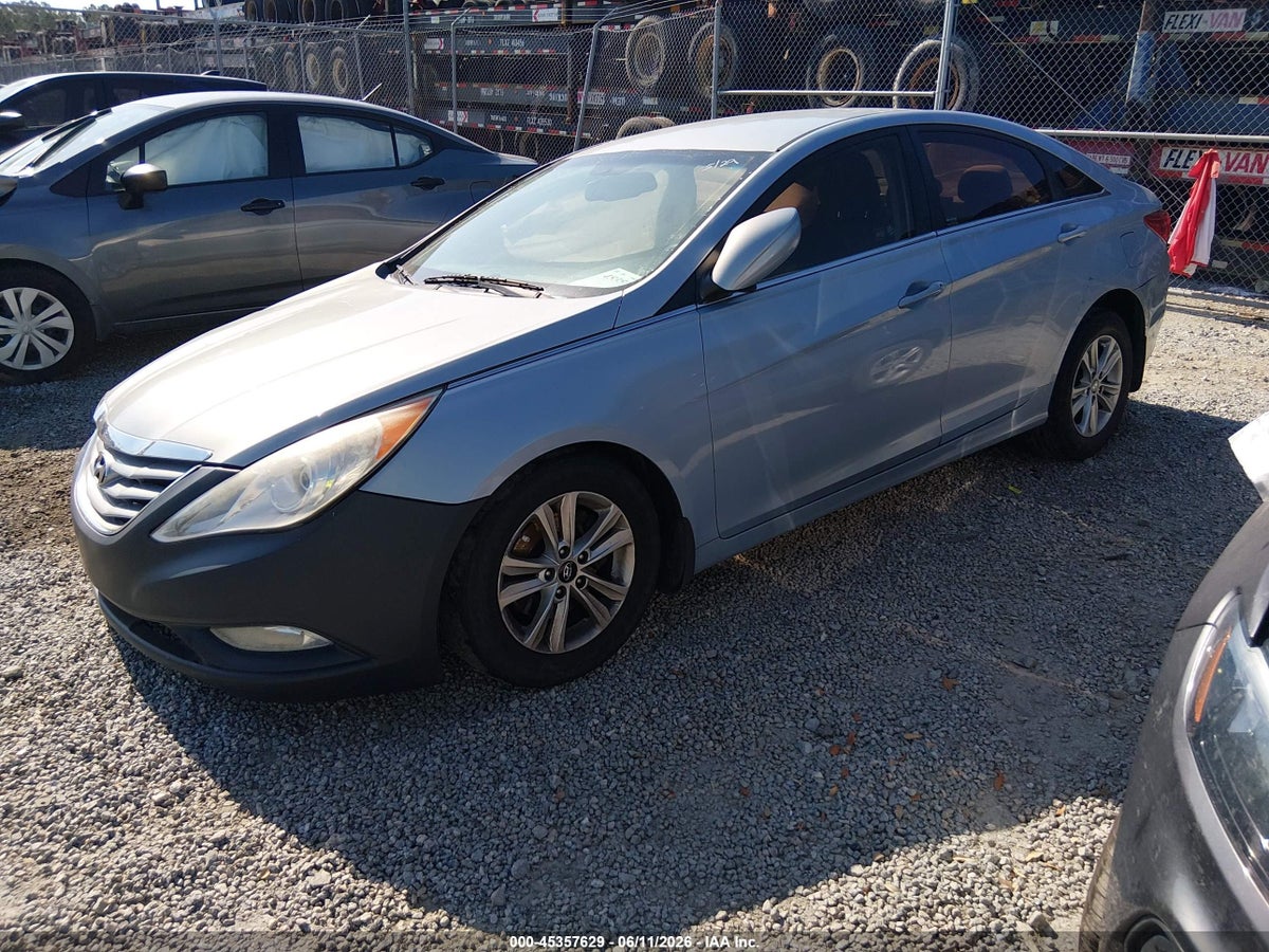 2013 HYUNDAI SONATA GLS — снимка 2