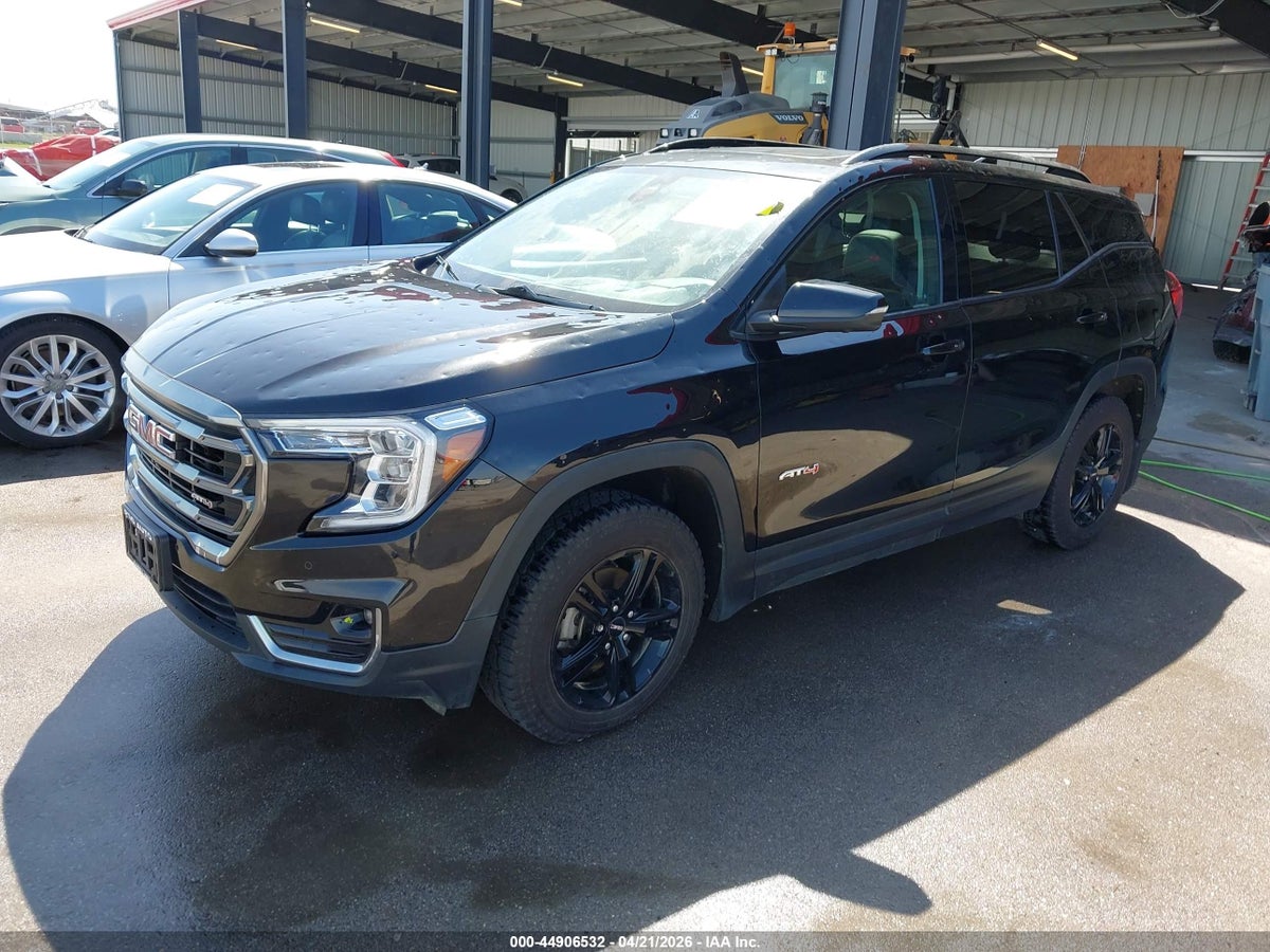 2023 GMC TERRAIN AWD AT4 — снимка 2