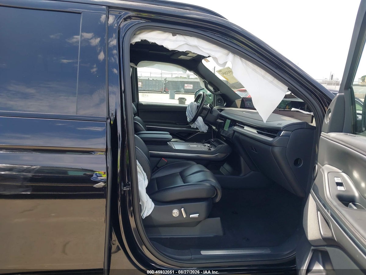 2025 LINCOLN NAVIGATOR RESERVE L — photo 5