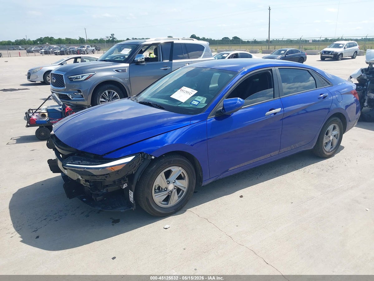 2025 HYUNDAI ELANTRA SE — снимка 2