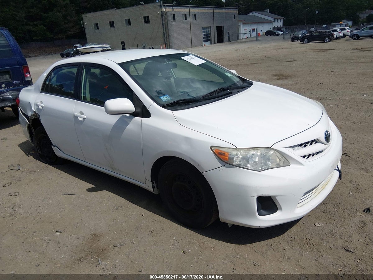 2011 TOYOTA COROLLA LE