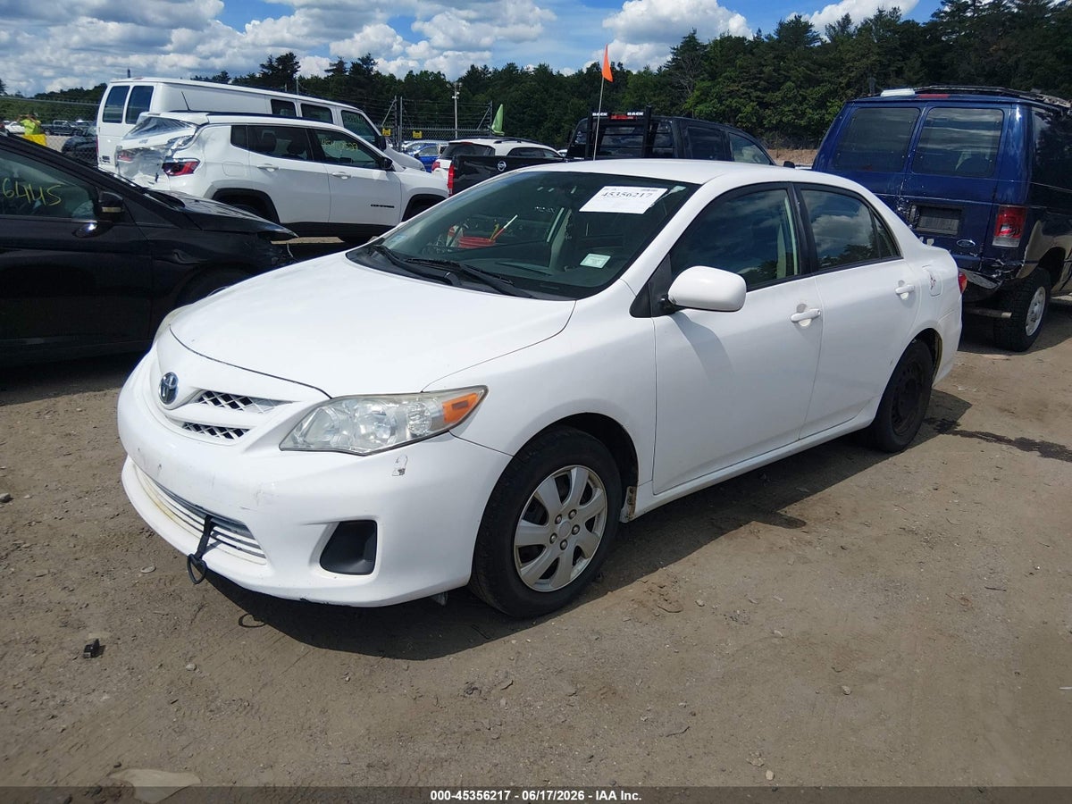 2011 TOYOTA COROLLA LE — снимка 2