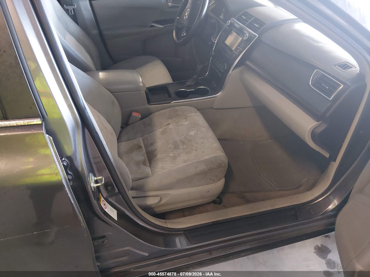 2016 TOYOTA CAMRY LE — снимка 5
