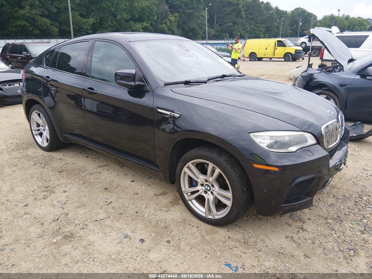 2014 BMW X6 M