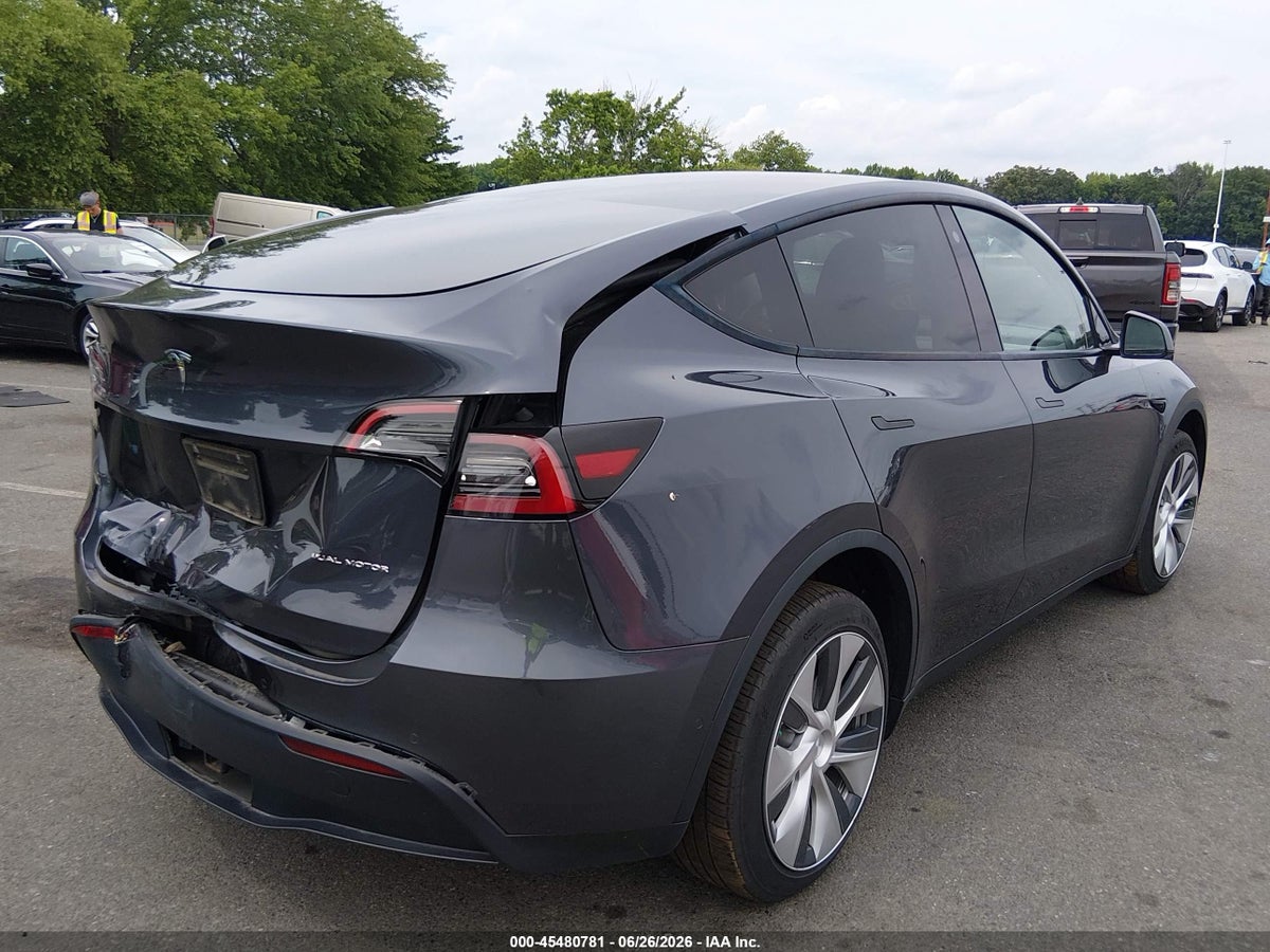 2021 TESLA MODEL Y LONG RANGE DUAL MOTOR ALL-WHEEL DRIVE — снимка 4