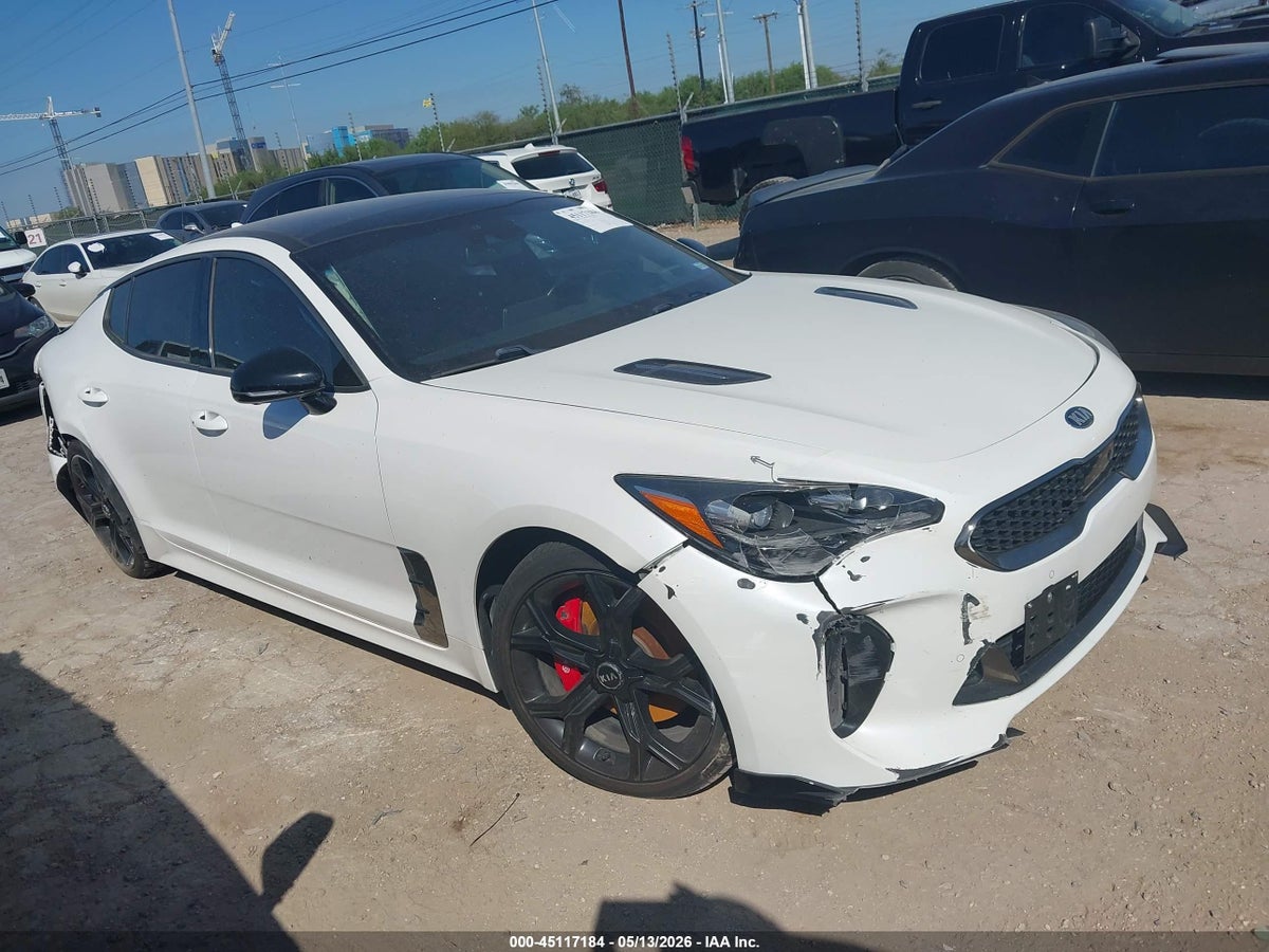 2020 KIA STINGER GT2