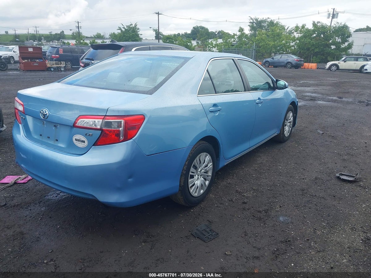 2013 TOYOTA CAMRY LE — снимка 4