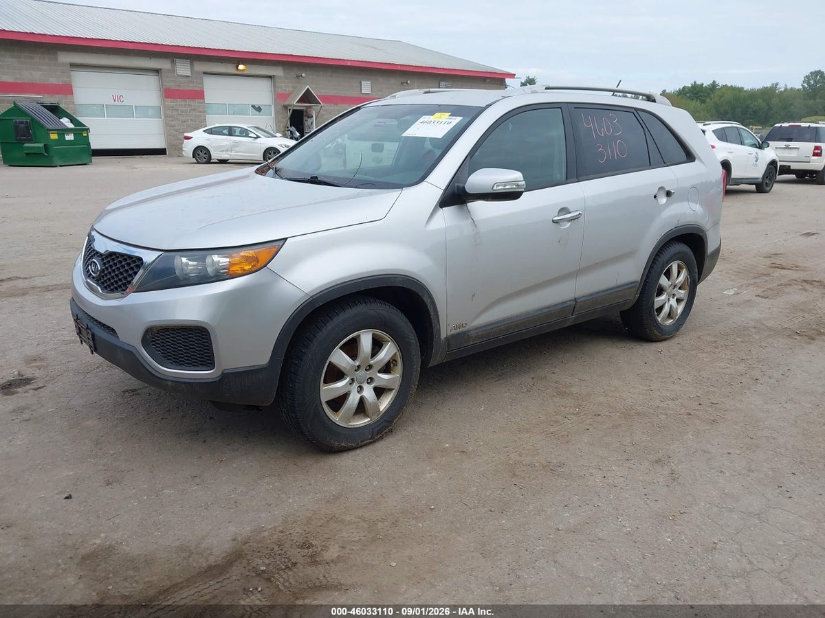 2013 KIA SORENTO LX V6 — снимка 2