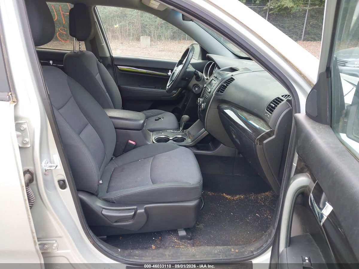 2013 KIA SORENTO LX V6 — снимка 5