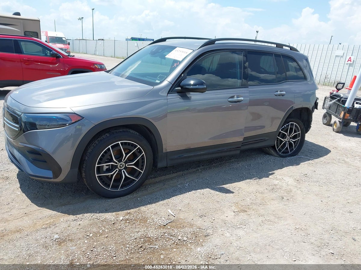 2023 MERCEDES-BENZ EQB 300 SUV 4MATIC — снимка 2