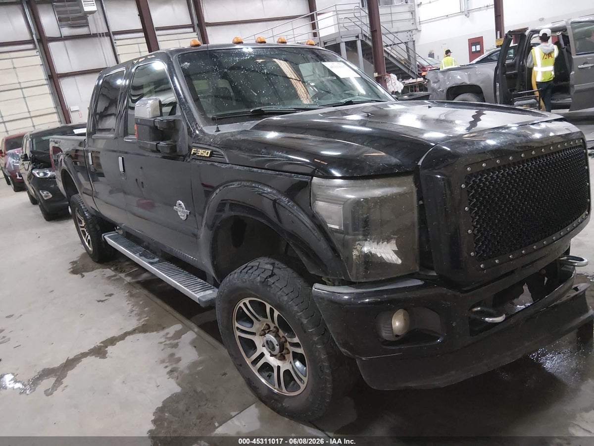 2016 FORD F-350 LARIAT