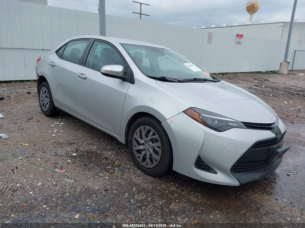 2018 TOYOTA COROLLA LE