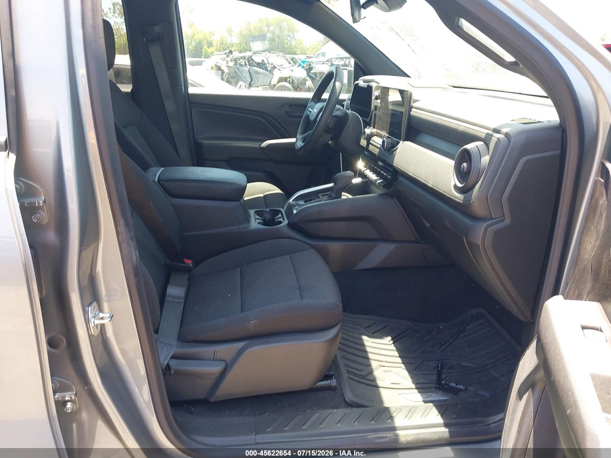 2026 CHEVROLET COLORADO WT, RWD — снимка 5