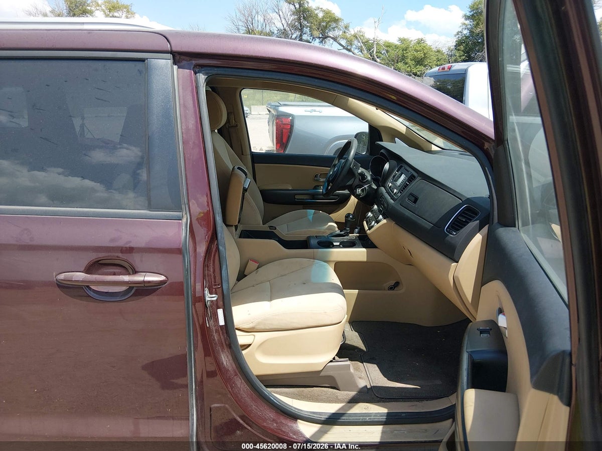 2015 KIA SEDONA LX — снимка 5