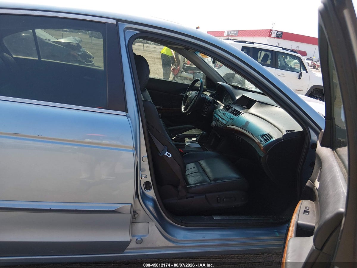 2011 HONDA ACCORD 2.4 EX-L — снимка 5