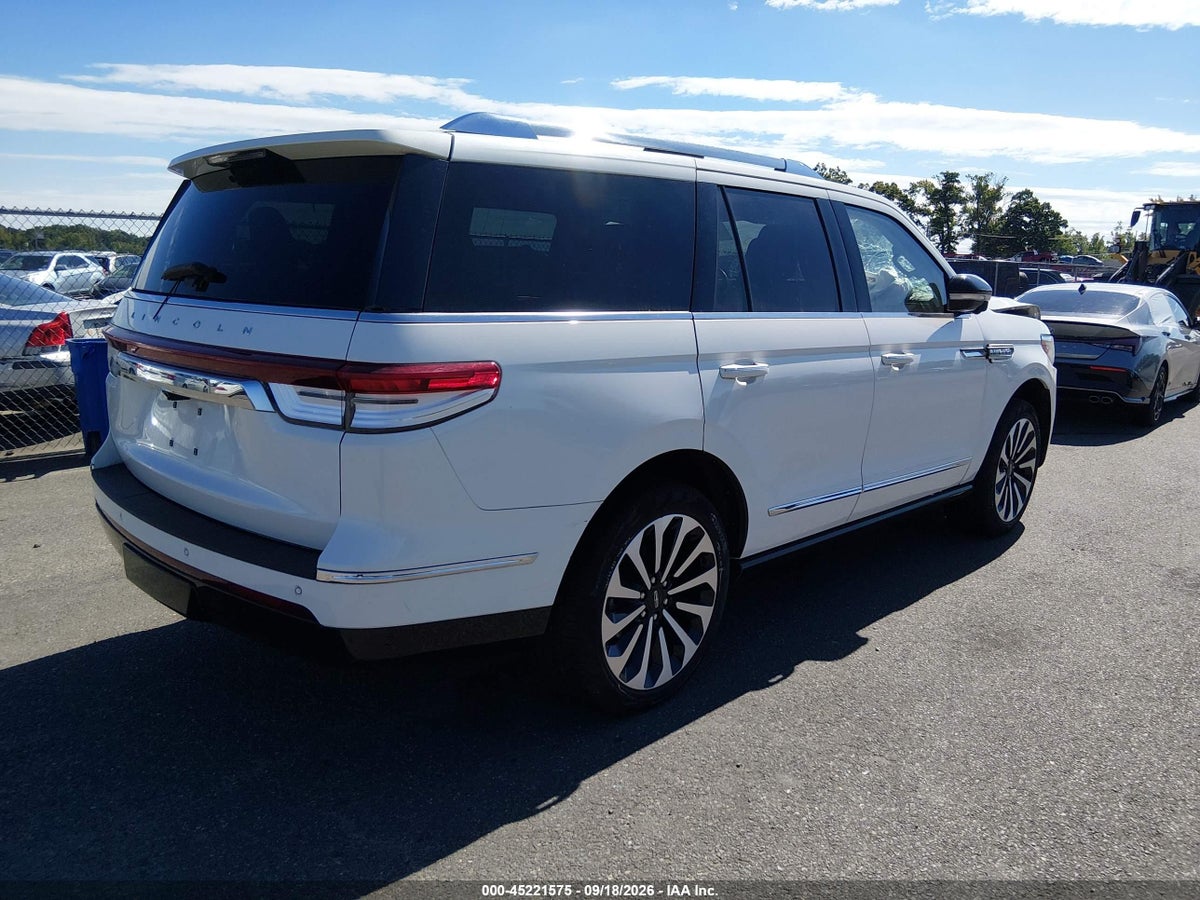 2022 LINCOLN NAVIGATOR RESERVE — снимка 4