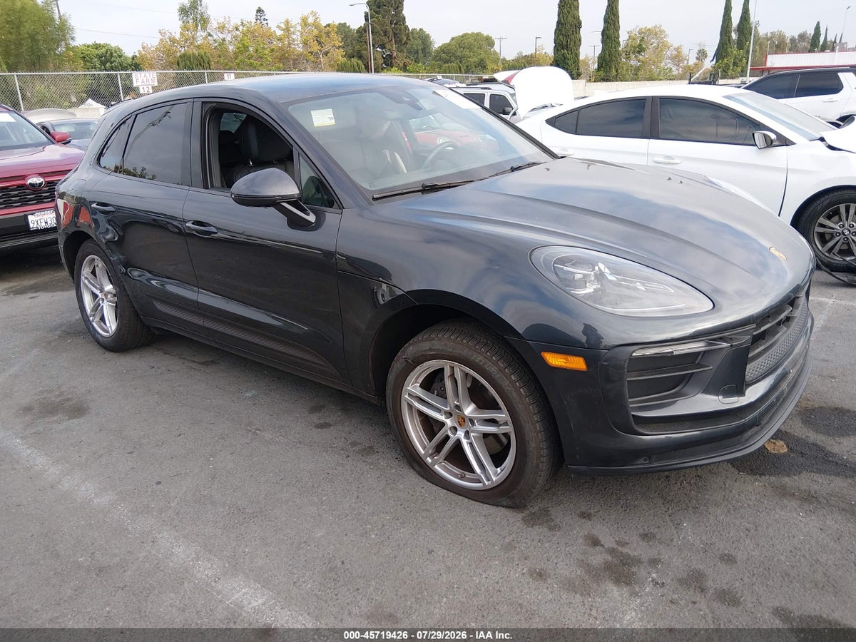 2024 PORSCHE MACAN T