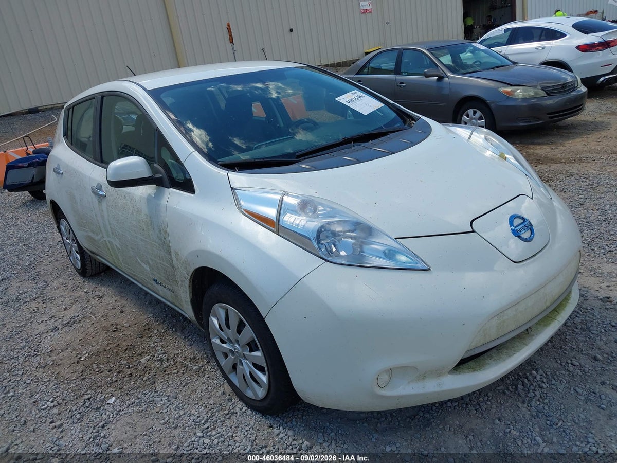 2015 NISSAN LEAF S