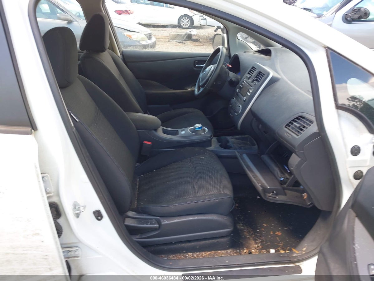 2015 NISSAN LEAF S — снимка 5