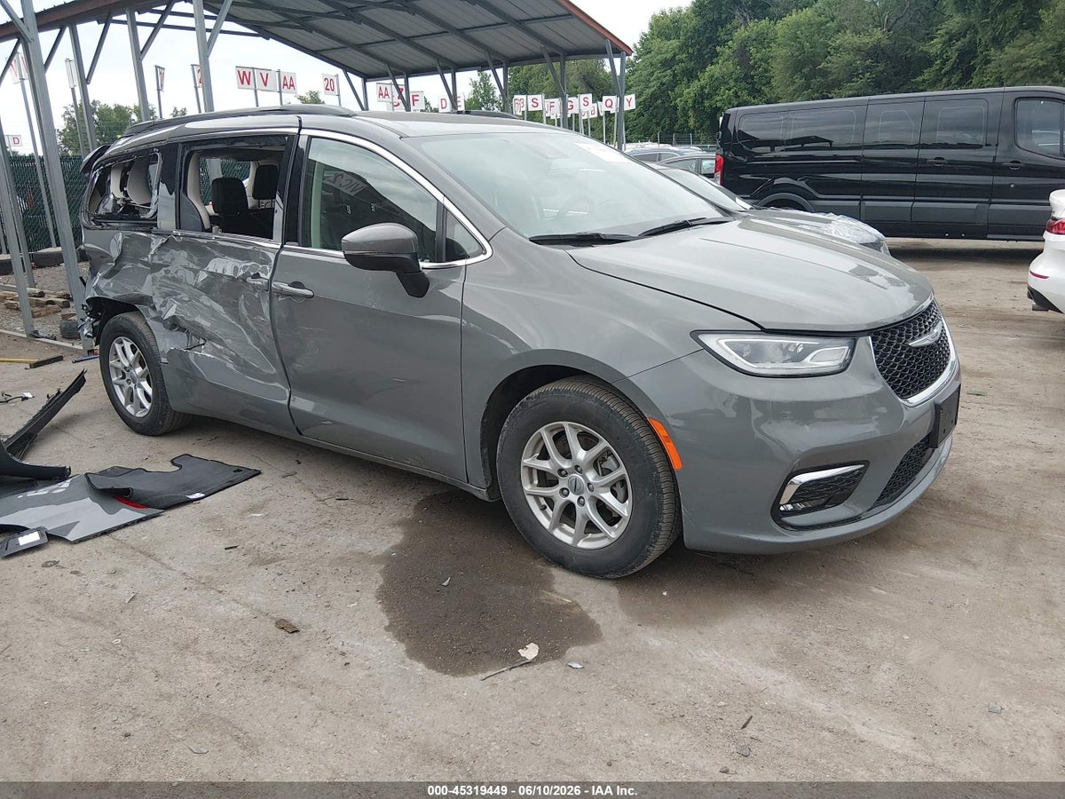 2023 CHRYSLER PACIFICA TOURING L