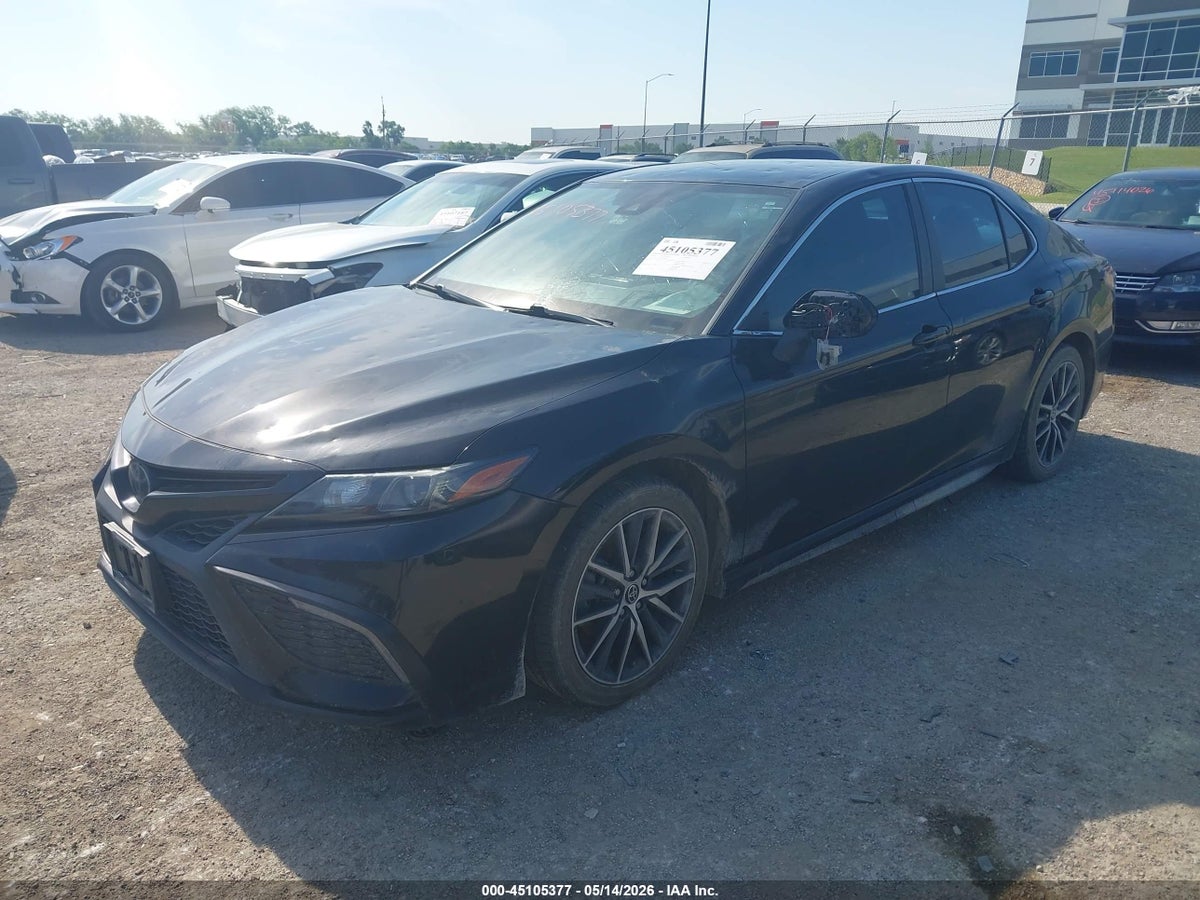 2022 TOYOTA CAMRY SE — снимка 2