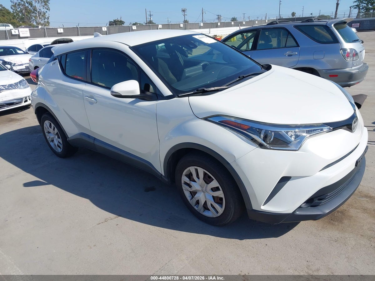 2019 TOYOTA C-HR LE