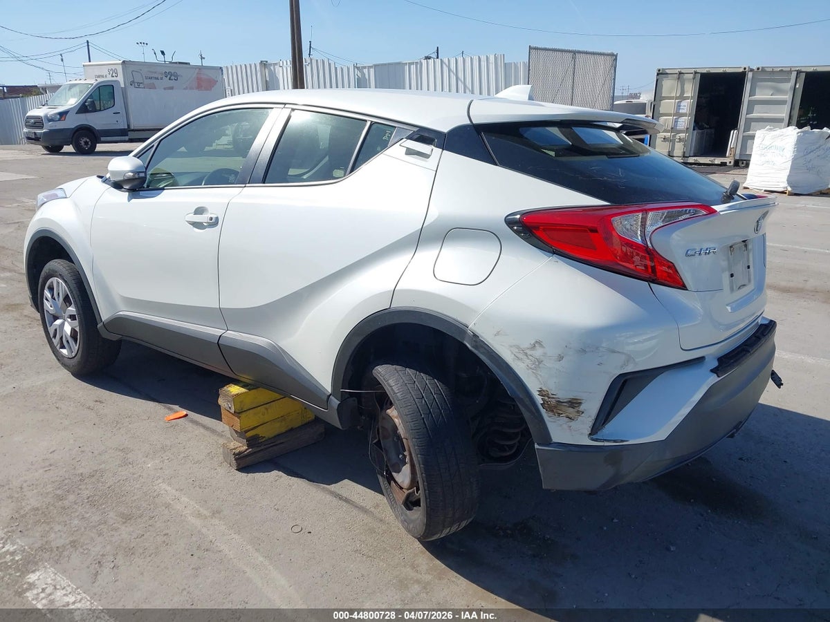 2019 TOYOTA C-HR LE — снимка 3