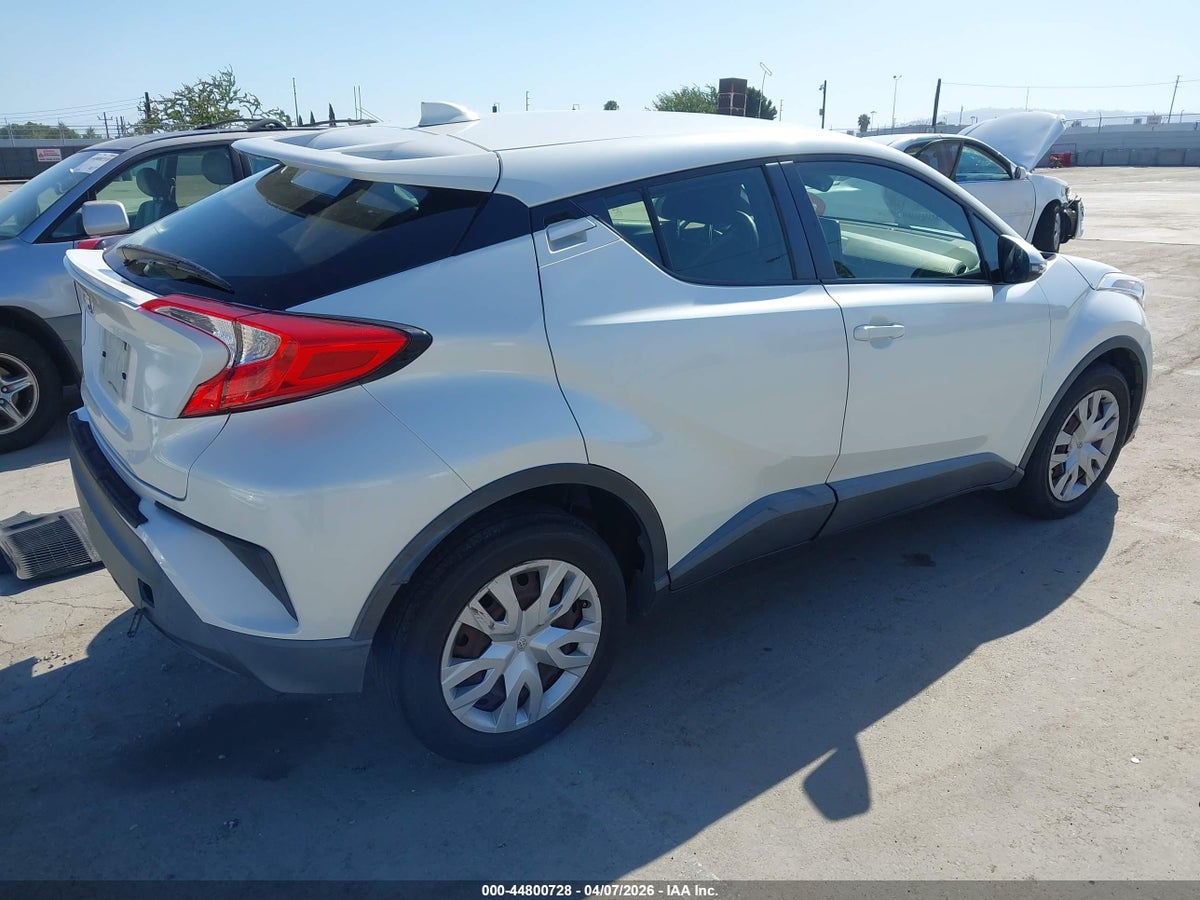 2019 TOYOTA C-HR LE — снимка 4