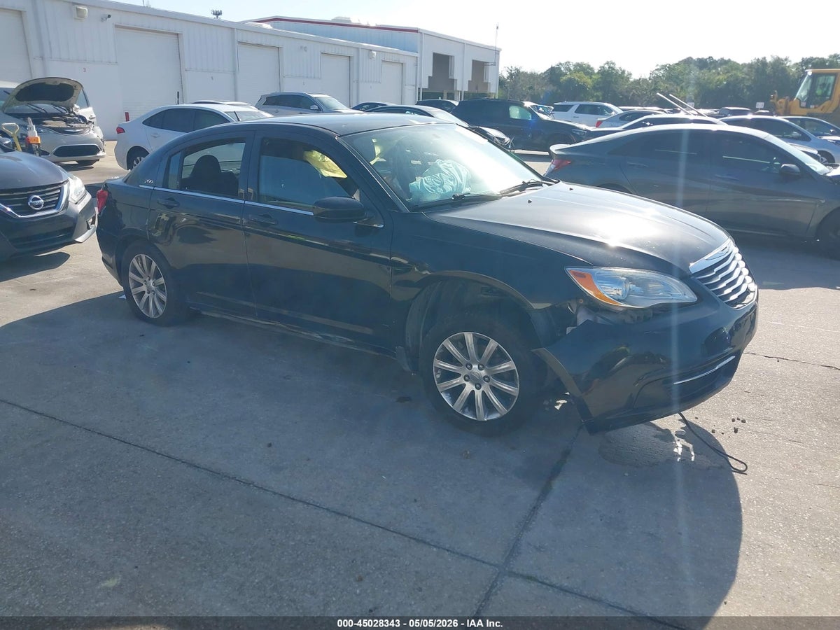 2014 CHRYSLER 200 TOURING