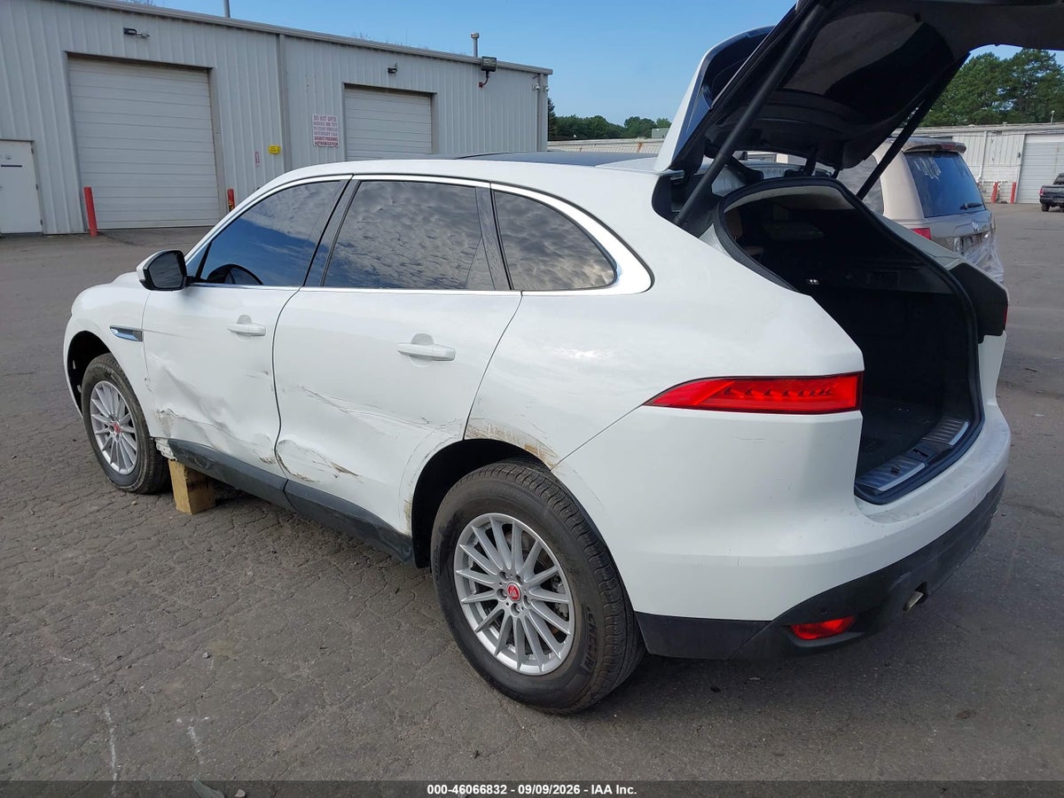 2020 JAGUAR F-PACE P250 AWD AUTOMATIC — photo 3