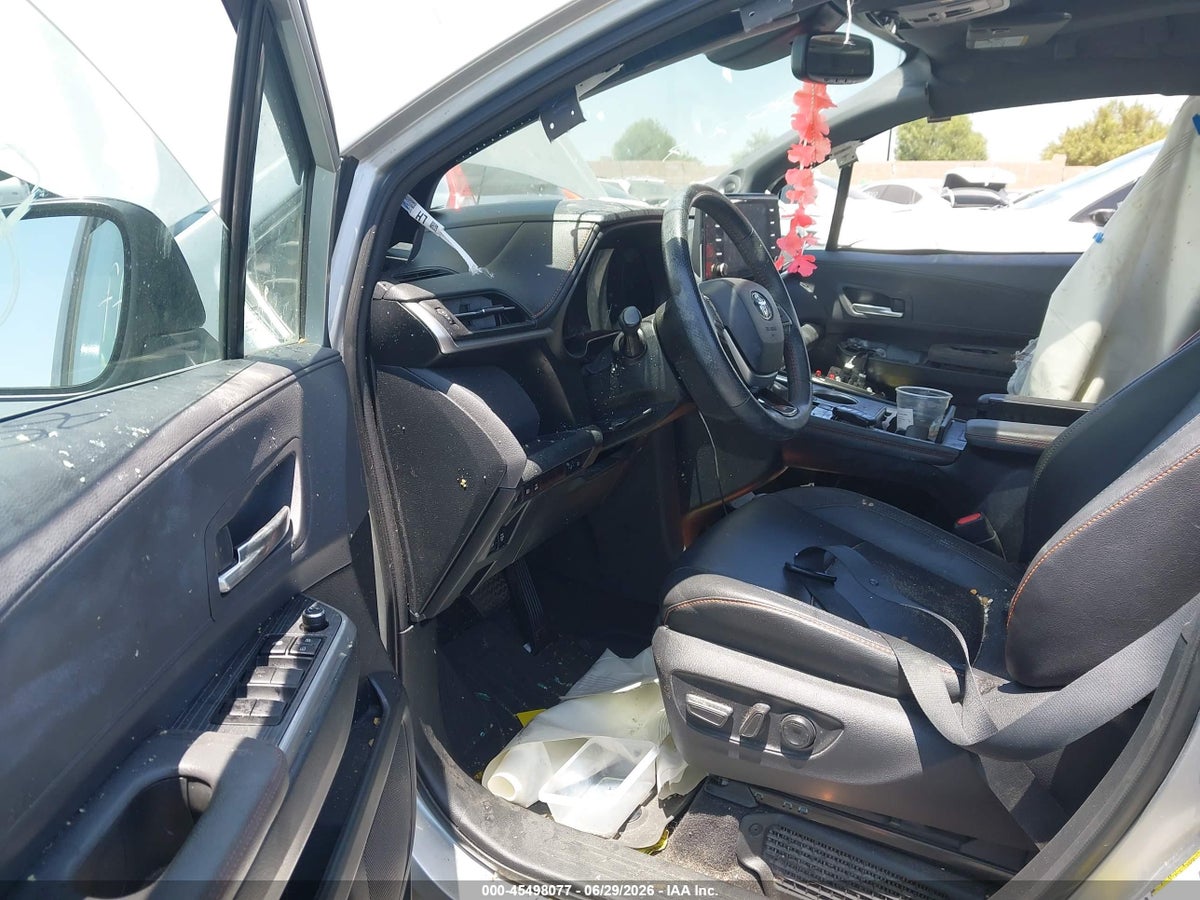 2021 TOYOTA SIENNA XSE — снимка 5