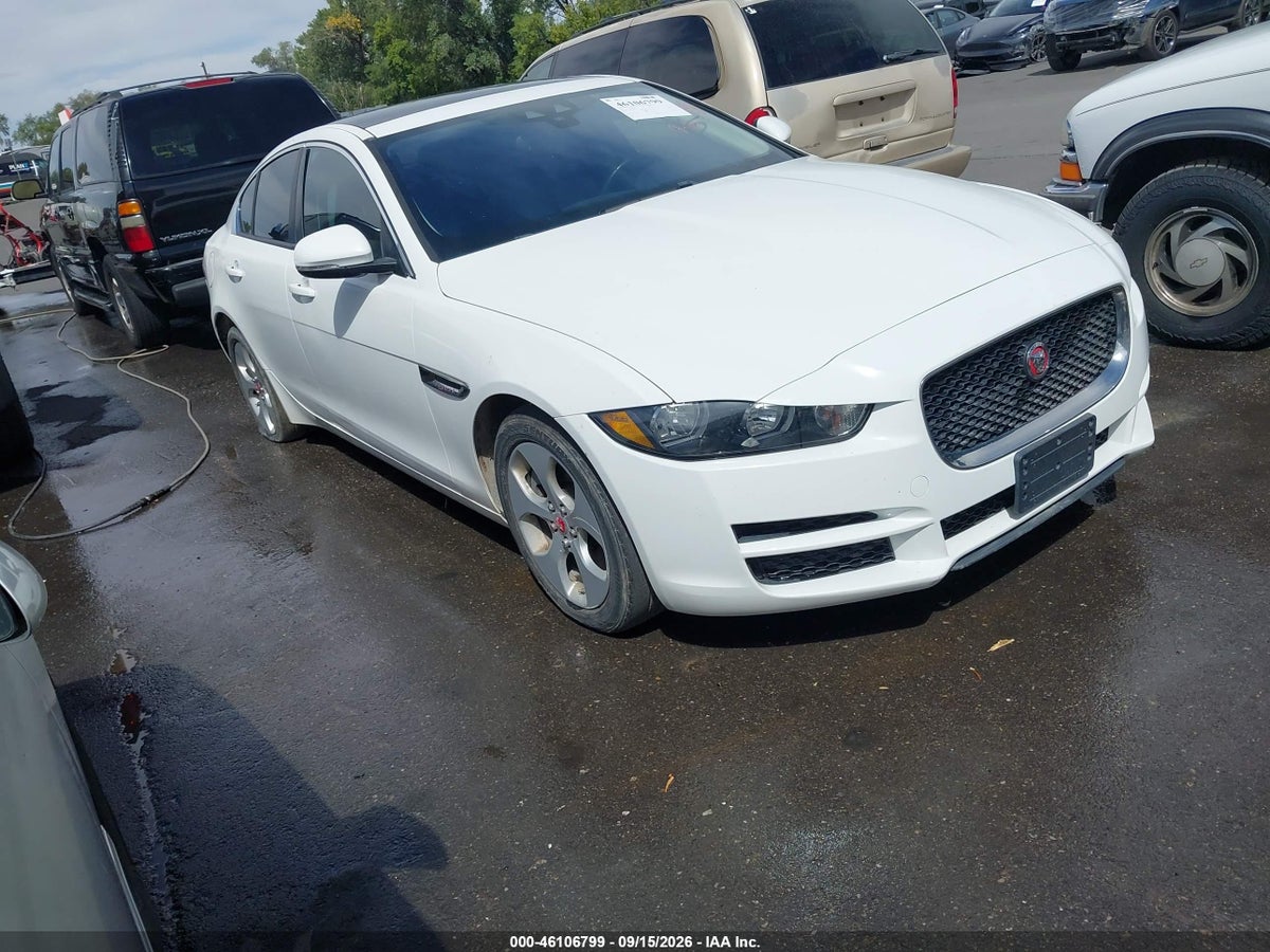 2017 JAGUAR XE 25T